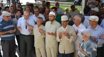 Korkuteli'de Son Hacı Adayı Kafilesi Dualarla Uğurlandı