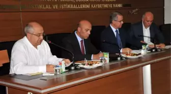 Vali Tapsız, 'Şehit ve Gazilerimizin Ailelerine Sahip Çıkalım'