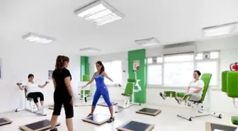 Bunalım dönemlerinde spor salonlarında stres atıyoruz