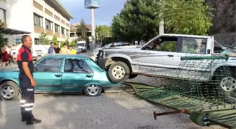 Gümüşhane'de Trafik Kazası: 3 Yaralı