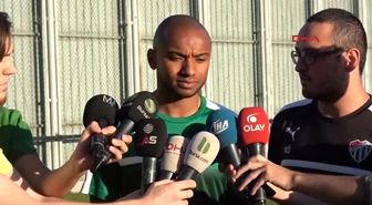 Joshua John Bursaspor'a Gelmek İçin Savaş Verdim