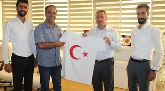 Taşkesenligil'e Demokrasi İçin Çok Özel Teşekkür