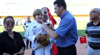 Harçlıklardan Birer Lira Demokrasi Şehitlerine