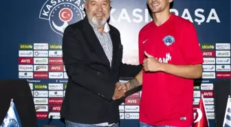 Kasımpaşa, Sadiku ile 3 Yıllık Sözleşme İmzaladı
