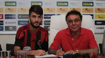 Eskişehirspor'da Çifte İmza