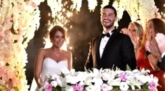 Berk Oktay ve Merve Şarapçıoğlu Evlendi