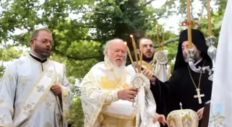 Erdek Patrik Bartholomeos Erdek'te Ayin Yönetti Dünyanın Terörden Kurtulması İçin Dua Ettik