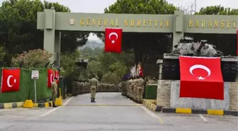 İstanbul'daki Tanklar Taşınmaya Devam Ediyor