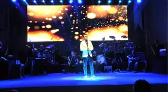 Mustafa Ceceli'den Akşehir'de Tasavvuf Musikisi Konseri