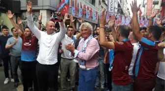 Trabzonspor'un Efsane İsimleri Taraftarla Buluştu