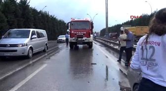 İzmit Su Birikintisinden Kaçarken Kaza Yaptı: 2 Yaralı