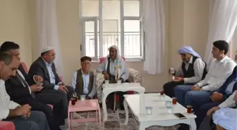 AK Parti'den Demokrasi Şehidinin Ailesine Ziyaret