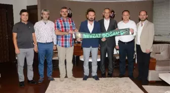 Başkan Doğan, Kocaelispor Yönetimini Makamında Ağırladı