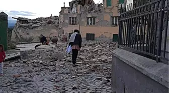 İtalya'da Deprem Bölgesinde Ohal İlan Edildi