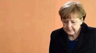 Almanların Yarısı Merkel'in 4'ncü Kez Başbakanlığına Karşı