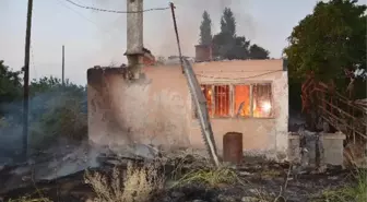 Ortaca'da Piknikçiler Bağ Evini Kül Etti