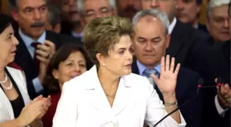 Brezilya'da Rousseff Hakkındaki Yolsuzluk İddiaları