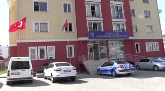 Kayınpederini Silahla Öldüren, Eşini ve Kayınvalidesini de Yaralayan Polis Memuru Tutuklandı