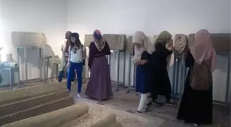 Bartınlı Gençler Konya'yı Gezdi