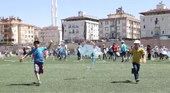 Gaün'de 'Dünya Barış Günü' Etkinliği