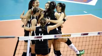 Genç Bayan Voleybol Milli Takımı, Avrupa 3.'sü Oldu