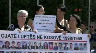 Sırbistan Eski Dışişleri Bakanı'nın BM Üyeliği Protesto Edildi