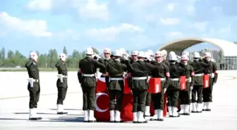 Başbakan Yıldırım, Van'da Şehit Törenine Katıldı