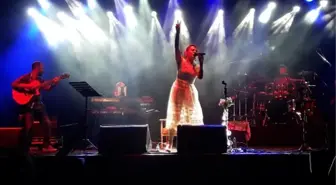 Nilüfer Müzik Festivali, Athena ve Ceylan Ertem Konserleri ile Kapandı