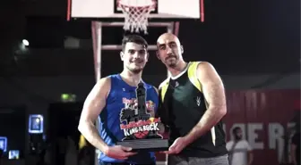 Sokak Basketbolunda İki İzmirli Dünya Finalinde