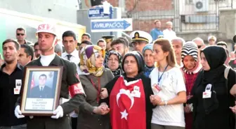 Şehit Uzman Onbaşı Akdaş Son Yolculuğuna Uğurlandı