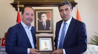 CHP Genel Başkan Yardımcısı Yılmaz'dan Başkan Gürkan'a Ziyaret