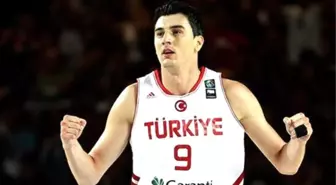 Fenerbahçe'de Emir Preldzic ile Yollar Ayrıldı