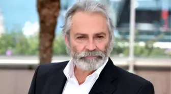 Haluk Bilginer'e Büyük Ayıp! Soyadını Yanlış Yazdılar