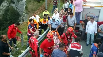 Artvin'de Trafik Kazası : 1 Ölü
