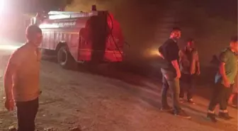 Avşa'daki Yangın, Gemiye Yüklenip Götürülen İtfaiye Araçlarıyla Söndürüldü