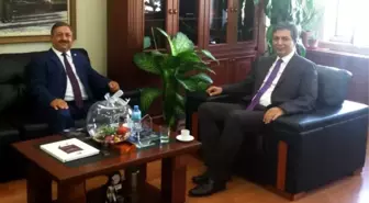 Baştuğ'dan Başsavcı Topuz'a Ziyaret