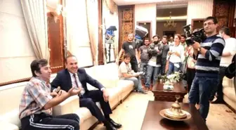Belediye Başkanı Sözlü, Ms Hastaları İçin Filmde Rol Aldı