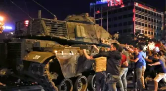Emniyet'in Önemli İsminden Darbe ve Twitter'daki Hesap İçin Müthiş İtiraflar