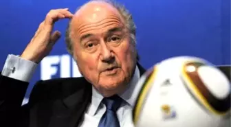 FIFA, Eski Başkan Sepp Blatter'e Soruşturma Açtı