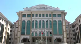 Gözaltına Alınan Avukatların Sayısı 17'ye Yükseldi