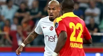 Galatasaray'da Nigel de Jong Sakatlandı