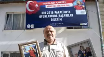 Paralimpik Oyunları'nda Dünya Rekoru Kıran Nazmiye'nin Ailesi Gururlu