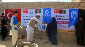 Türk Kuruluşları Afganistan'da Kurban Eti Dağıttı