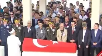 Fırat Kalkanı Harekatı Şehidi Uzman Onbaşı Burak Türkoğlu Son Yolculuğuna Uğurlandı
