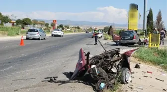 Manisa'da Kaza: 1 Ölü, 4 Yaralı