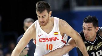 Victor Claver, Taraftarların Yoğun Tepkisinden Dolayı Salonu Polisle Terketti