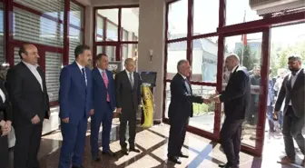 Atatürk Üniversitesi Bayramlaşma Geleneğini Sürdürüyor