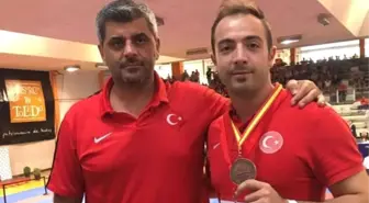 Büyükşehirli Mehmet, Bronz Madalya Kazandı