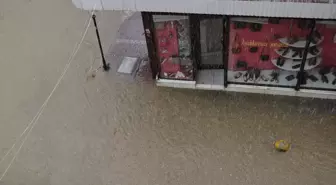 İzmir'de Sağanak