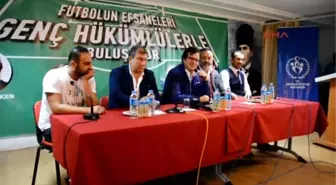 Futbolun Efsaneleri Mahkumlarla Maç Yaptı